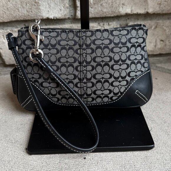 COACH VINTAGE Y2K MONOGRAM CANVAS & LEATHER WRISTLET MINI PURSE CLUTCH BLACK - Picture 1 of 11